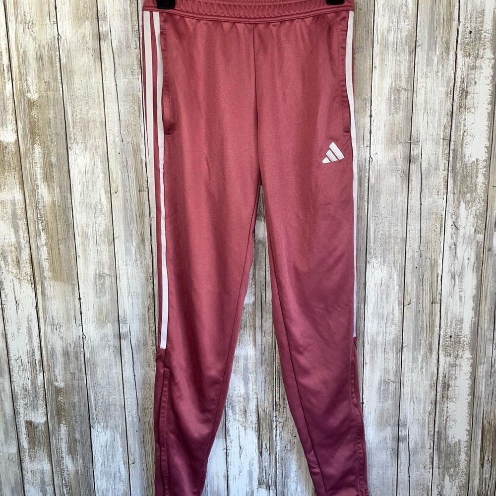 Adidas Tiro Tapered Pants Pink With side zipper - Picture 4 of 11